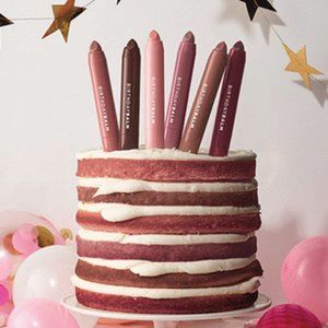 Birthday Balm Lip Crayon Lovin ' Life Brand New